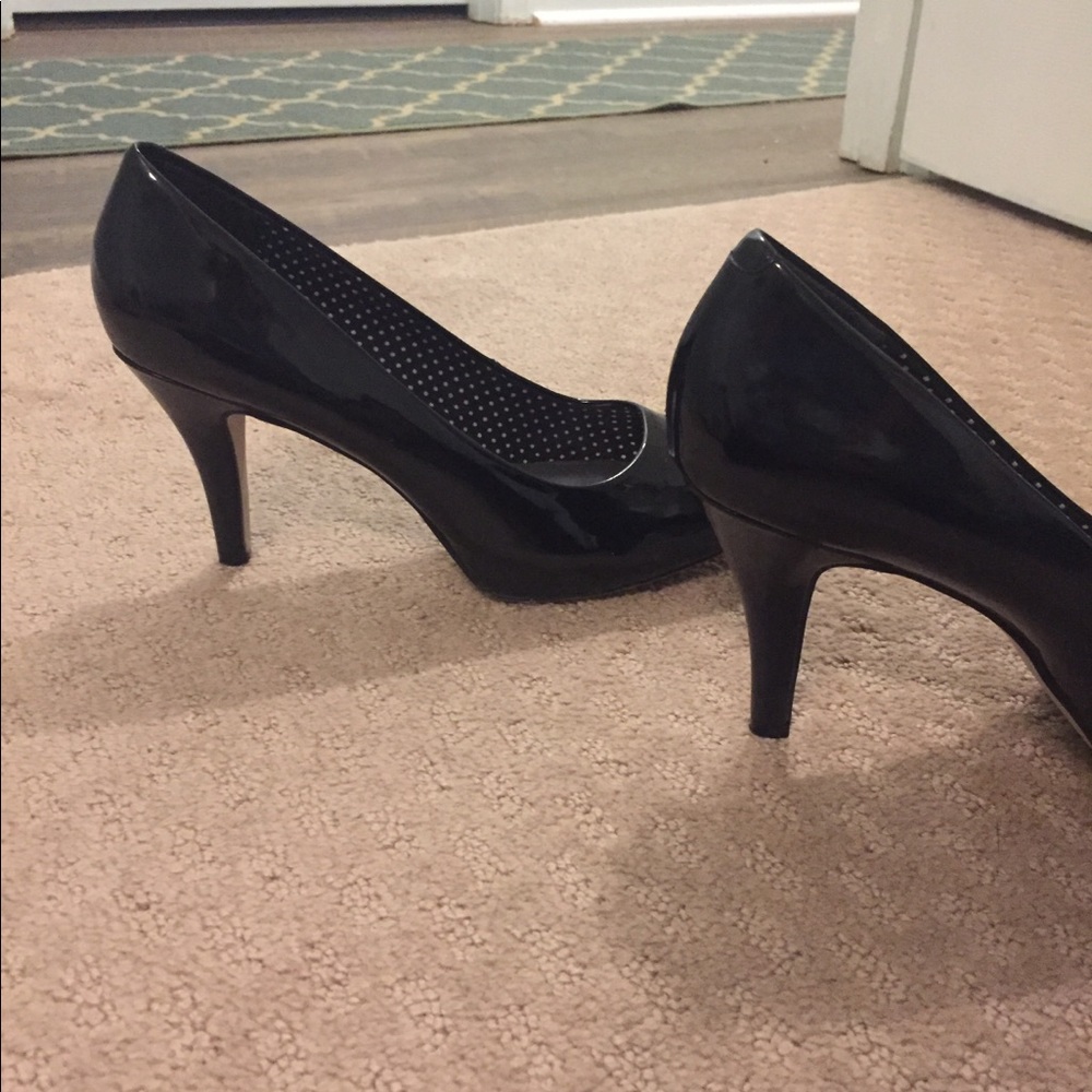 Sam and Libby Heels